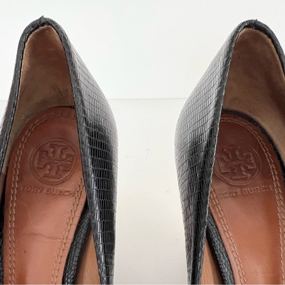 Tory Burch Mini Miller Lizard Textured Leather Peep Toe Wedge Heels in Black, 7 - Picture 5 of 15